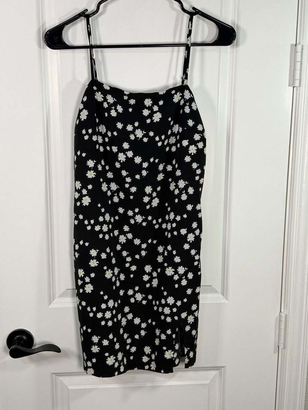 Princess Polly Black Daisy Floral Mini Dress Size US 6
